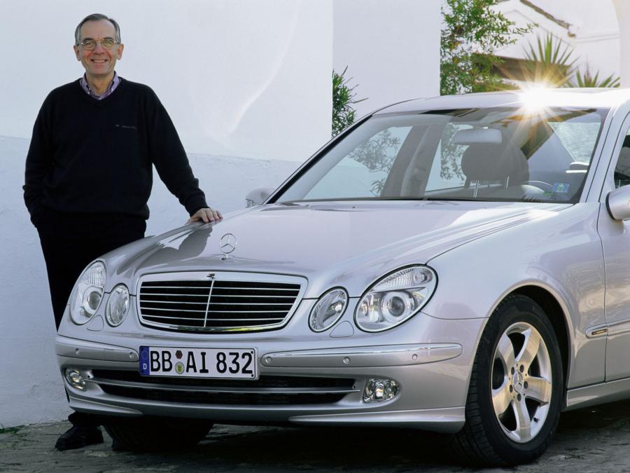  Mercedes-Benz E-Class 2002 года  (фото 159 из 448)